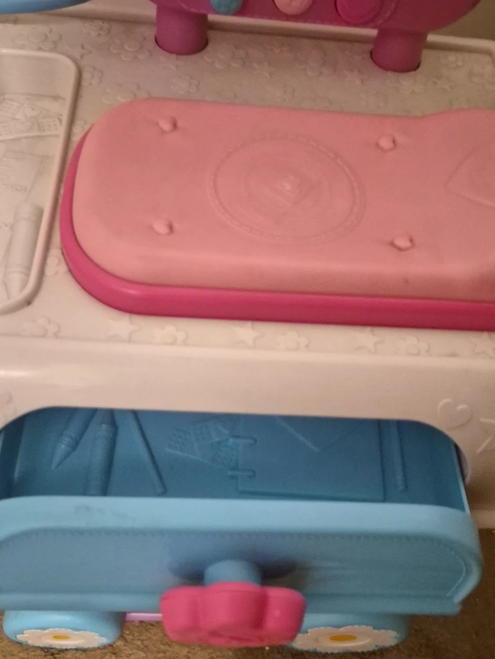 Doc McStuffins Toy Hospital Care Cart And Bag
